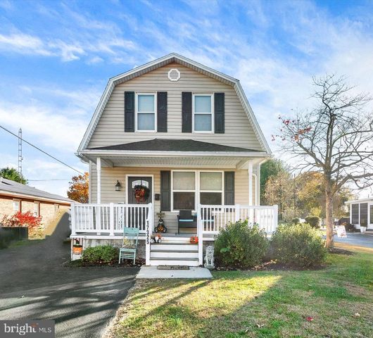 17325 Gay St, Hagerstown, MD 21740