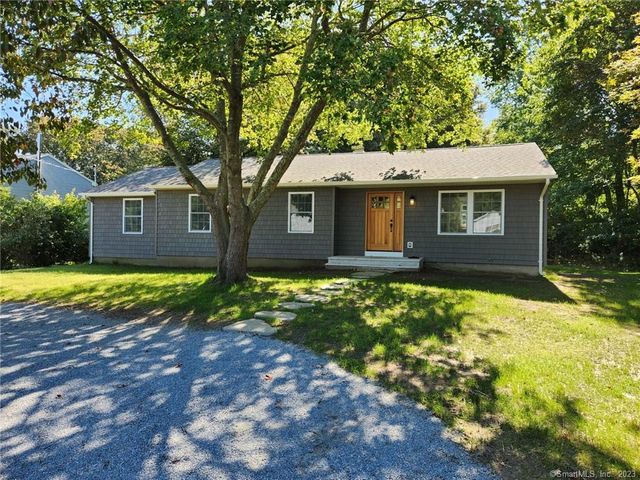 20 Quarry Rd, Waterford, CT 06385