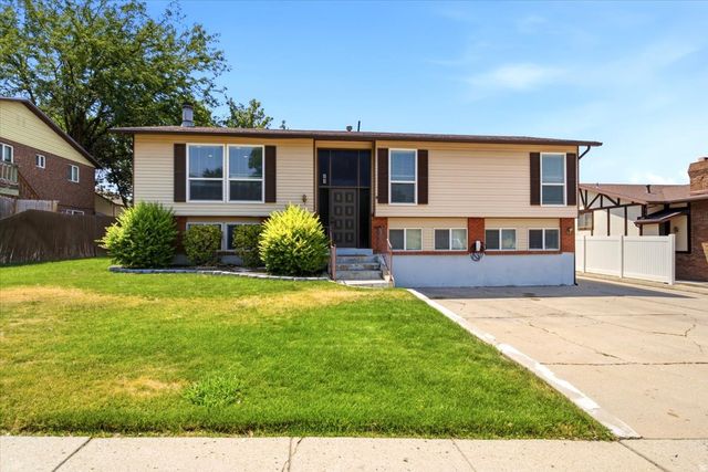 84 E  1470 S, Farmington, UT 84025
