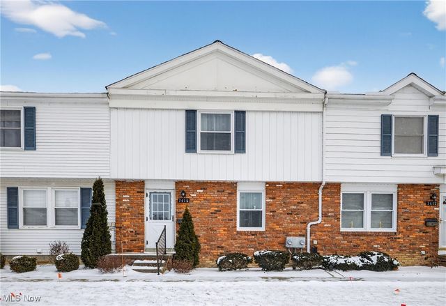 7410 Yorktown Ct, Mentor, OH 44060