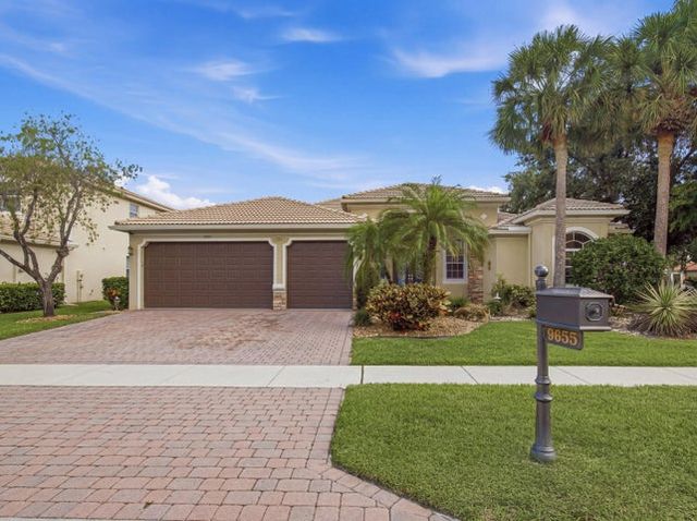 9655 Campi Dr, Lake Worth, FL 33467