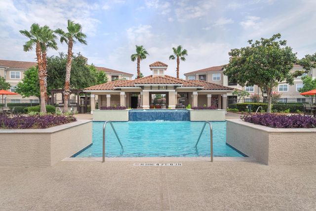 2800 E  League City Pkwy #501, League City, TX 77573
