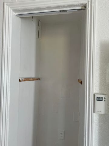 826 Mead Ave, Oakland, CA 94607