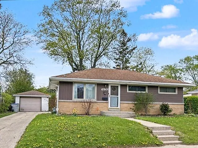6301 N Joyce AVENUE, Milwaukee, WI 53225