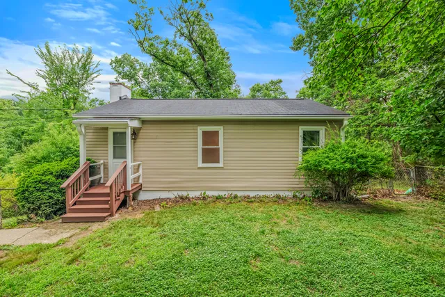 35 Bottom Dollar Ln, Harpers Ferry, WV 25425