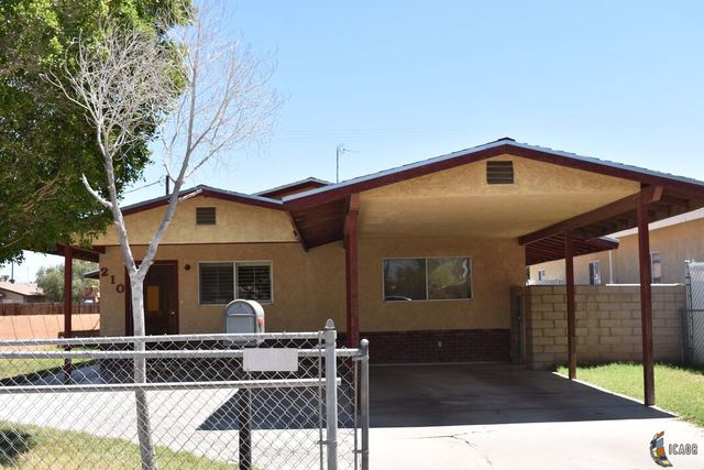 210 S  East St, Imperial, CA 92251