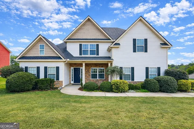 130 Hamilton Lake Dr, Lagrange, GA 30241