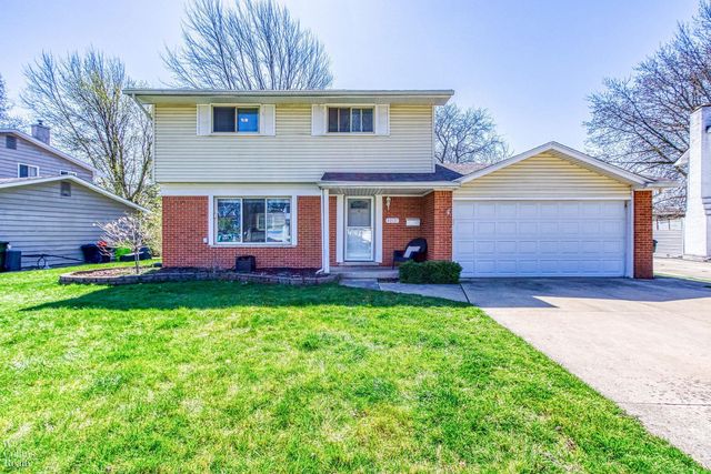 40537 Irval Dr, Sterling Heights, MI 48313