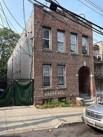 632 E 223rd Street, Bronx, NY 10466