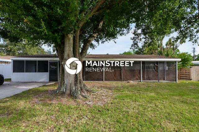 3305 19th Ave W, Bradenton, FL 34205
