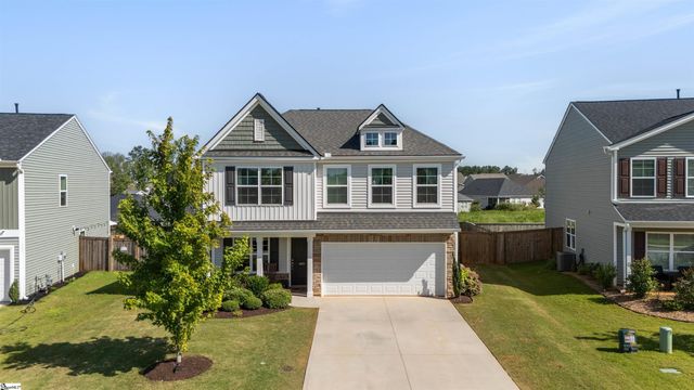 409 Whittier St, Greenville, SC 29605