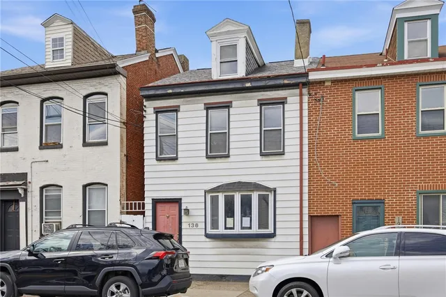 136 S  18th St, Pittsburgh, PA 15203