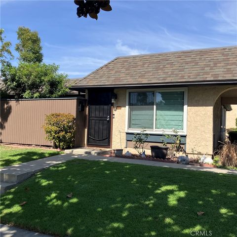 1122 S  Dover Cir, Anaheim, CA 92805