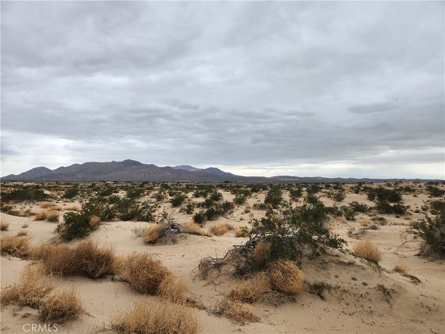 Yearling Rd, Newberry Springs, CA 92365