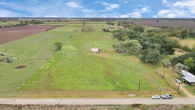 1691 County Road 107, Boling, TX 77420
