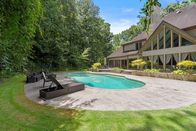 5785 Northside Dr, Sandy Springs, GA 30328
