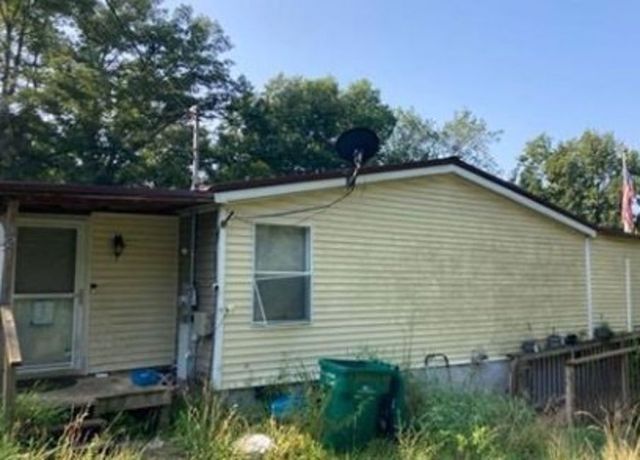 121 Circle Way, Scott Depot, WV 25560