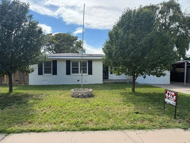 2904 Thurman St, Amarillo, TX 79106