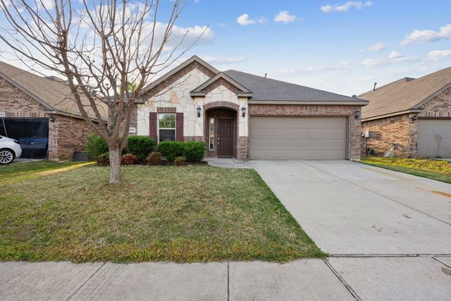 1916 Megan Creek Dr, Little Elm, TX 75068