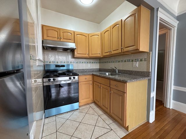 2120 Clement St #5, San Francisco, CA 94121