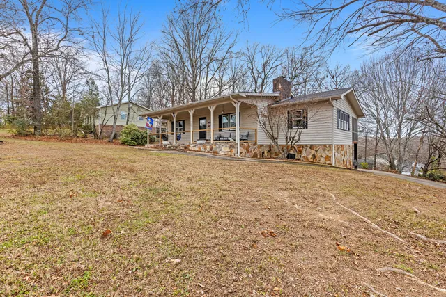 725 Smitherman Rd, Ringgold, GA 30736