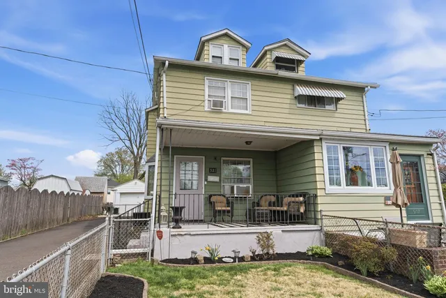 921 Simons Ave, Bensalem, PA 19020