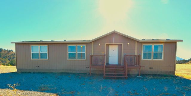 6719 Ager Beswick Rd, Montague, CA 96064