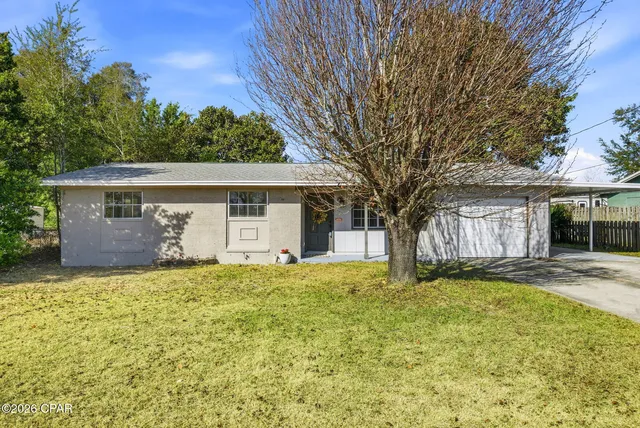 4121 Holley Ln, Panama City, FL 32404
