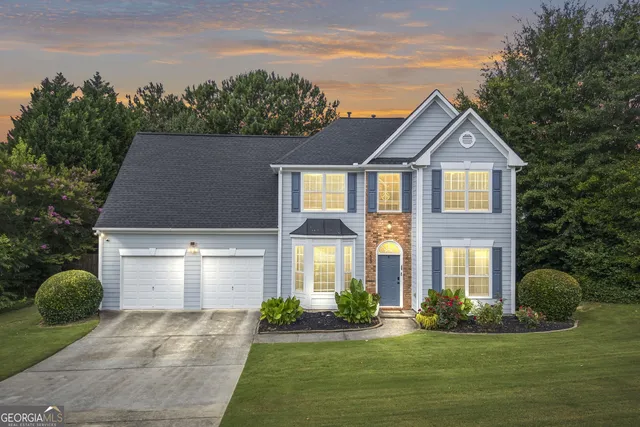 2603 Whispering Pines Dr, Grayson, GA 30017