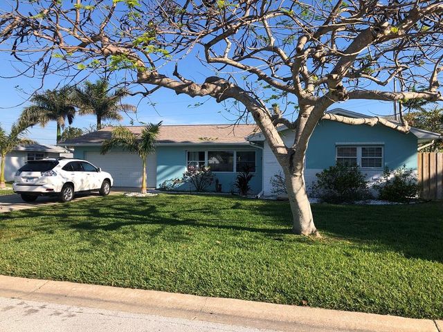 310 W  Osceola Ln, Cocoa Beach, FL 32931