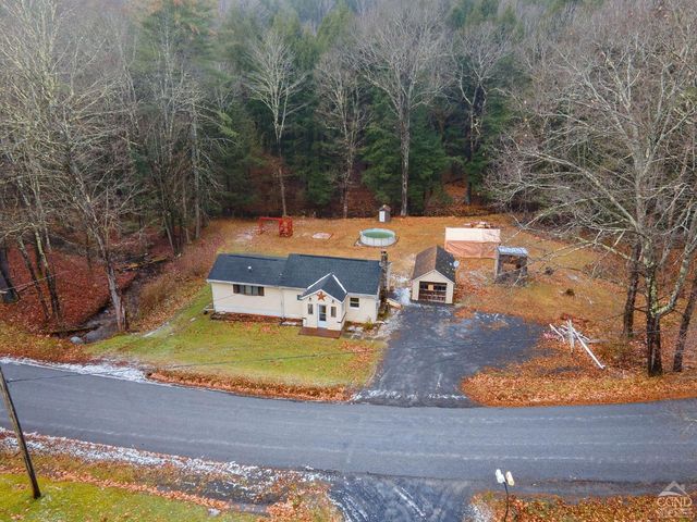 335 Brooky Hollow Rd, Middleburgh, NY 12122