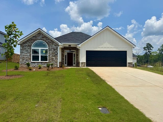 7385 Pine Tar Dr, Midland, GA 31820