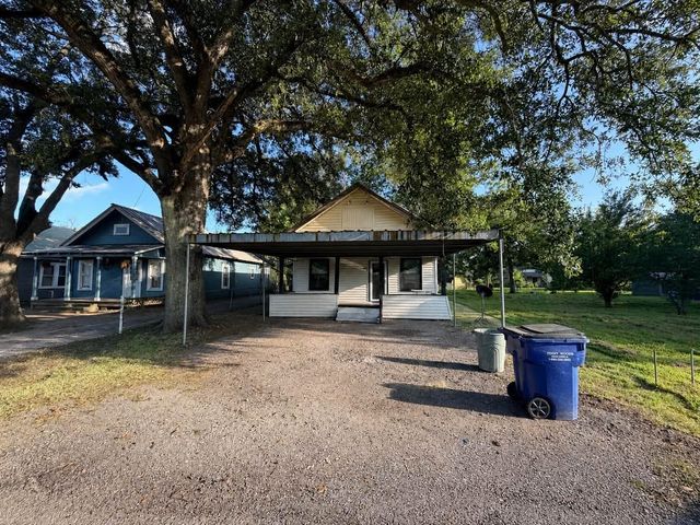 2217 Bonnie Ridge Cir, Conroe, TX 77384