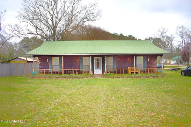 1700 4th Ave, Leakesville, MS 39451