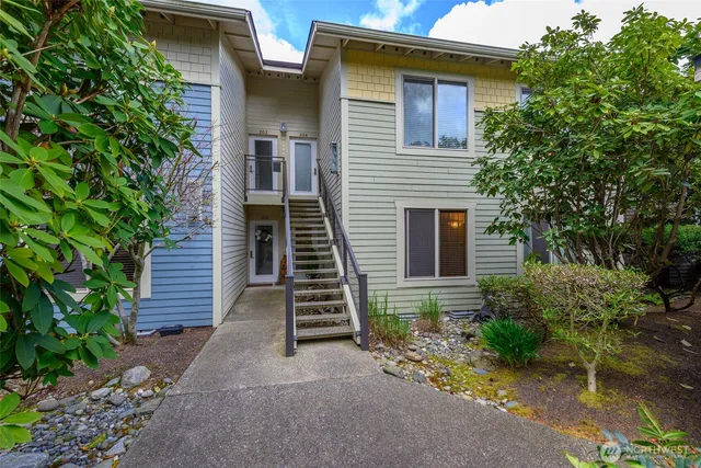 4309 Blue Heron Circle #104, Anacortes, WA 98221