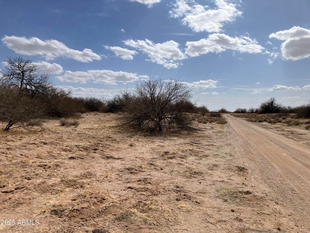 N  Casa Grande Ave #932, Casa Grande, AZ 85122