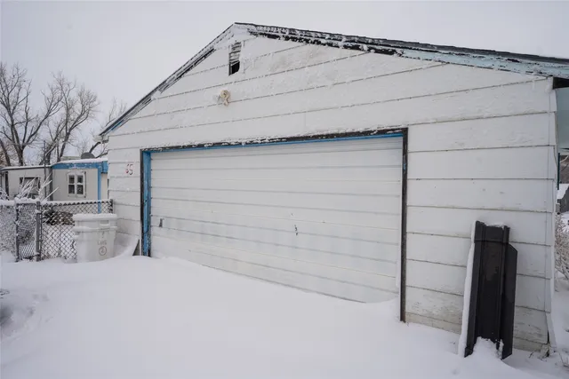 65 5th St S, Belt, MT 59412