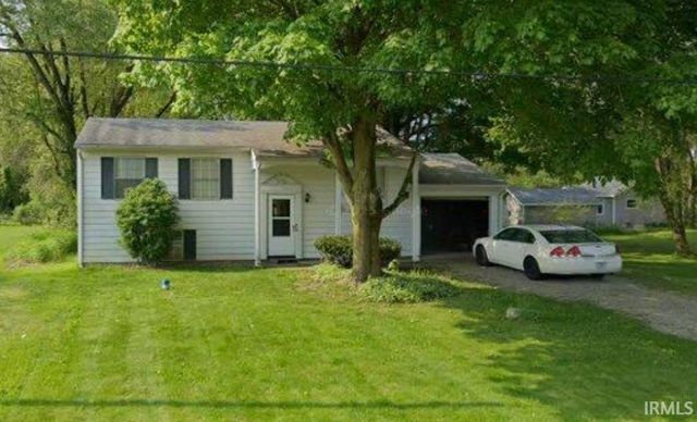 111 E  Walnut St, Osceola, IN 46561