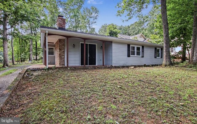 3606 Lakeview Pkwy, Locust Grove, VA 22508