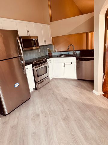 8108 Summer Shores Dr, Delray Beach, FL 33446