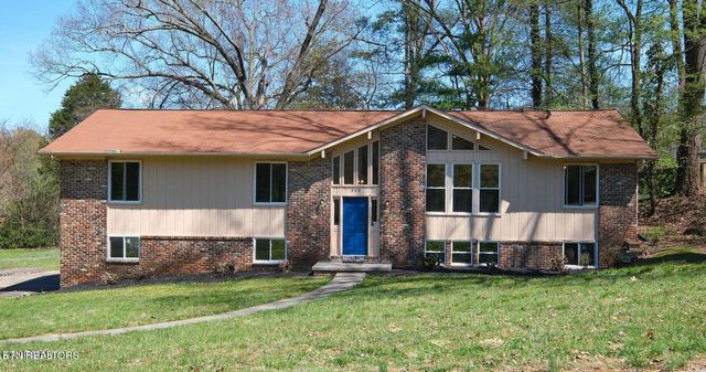 408 & 412 Bellfield Dr, Knoxville, TN 37934