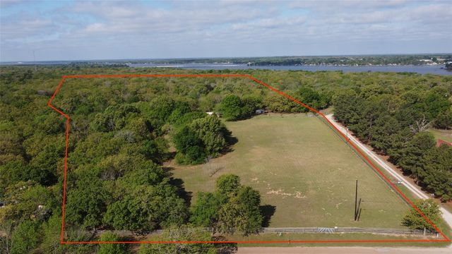 6075 County Road 1411, Malakoff, TX 75148