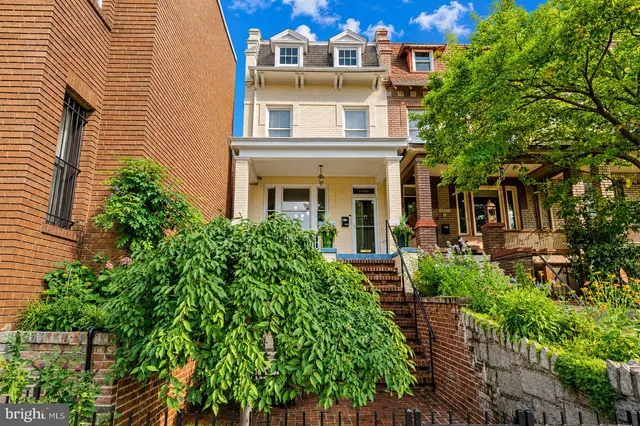 1202 Irving St NW, Washington, DC 20010
