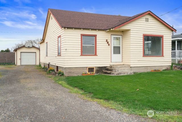 209 F Street, Zillah, WA 98953