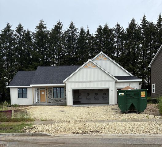 561 Hawks Ridge ROAD, Grafton, WI 53024