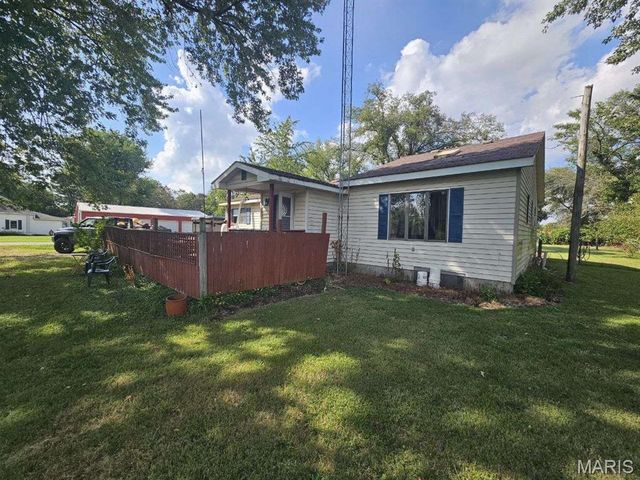 303 W  Reid St, Holliday, MO 65258