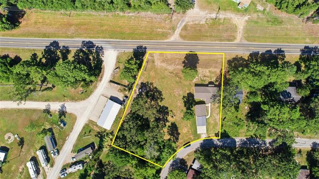 340 Oak Ridge Dr, Onalaska, TX 77360