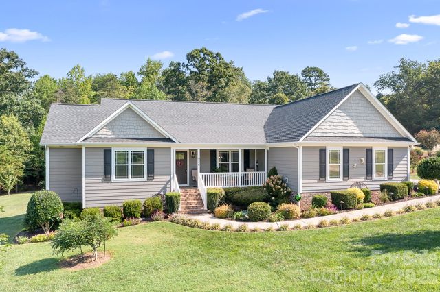 1928 Cordia Cir, Newton, NC 28658