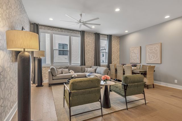 2176 Carson St #4, Nashville, TN 37211