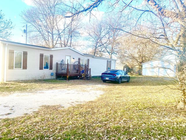 17 Route H, Greenfield, MO 65661